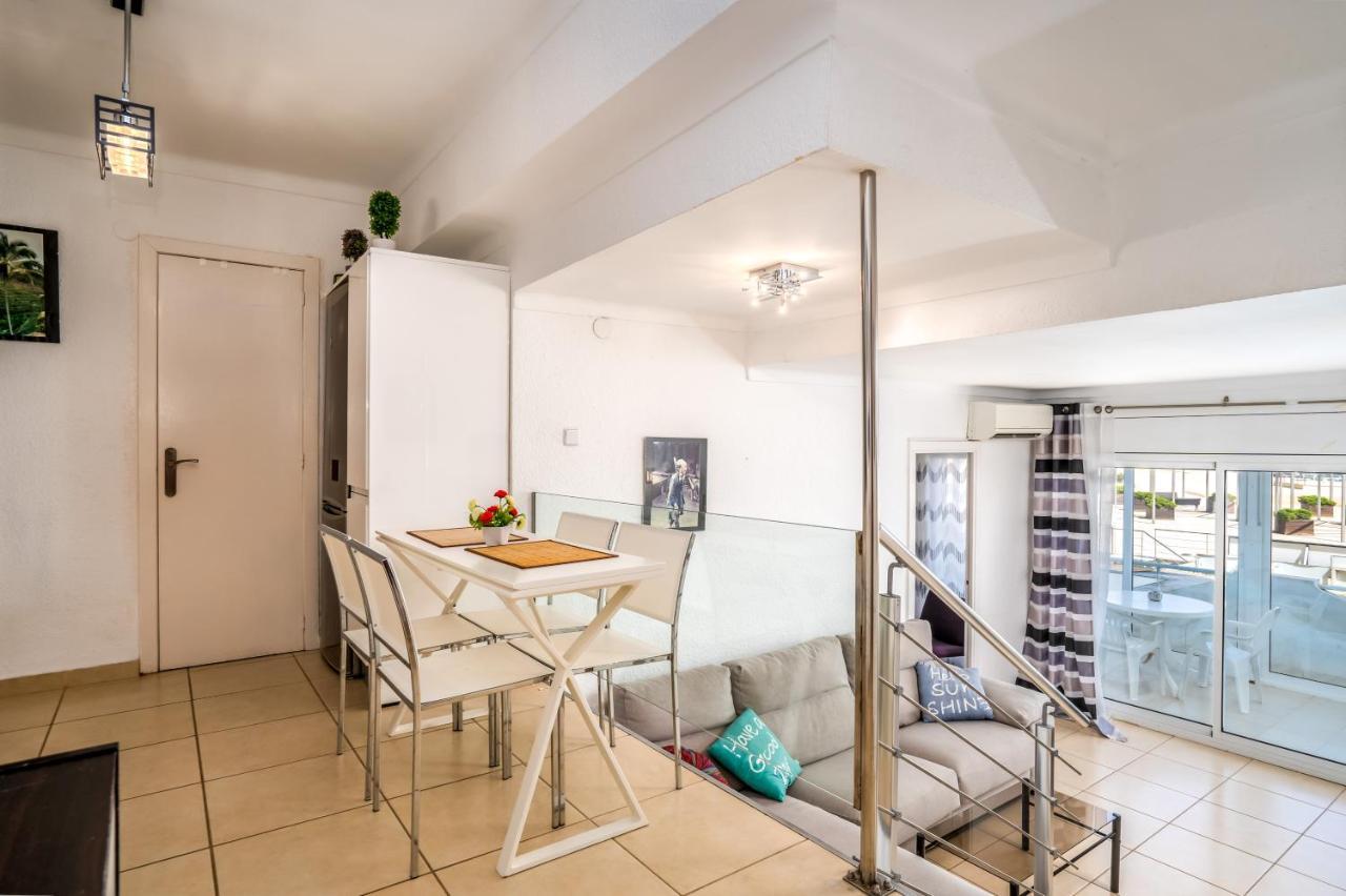 Apartament Apartamento Welcs Emp 018 Con Terraza Frente Al Mar Empuriabrava Zewnętrze zdjęcie